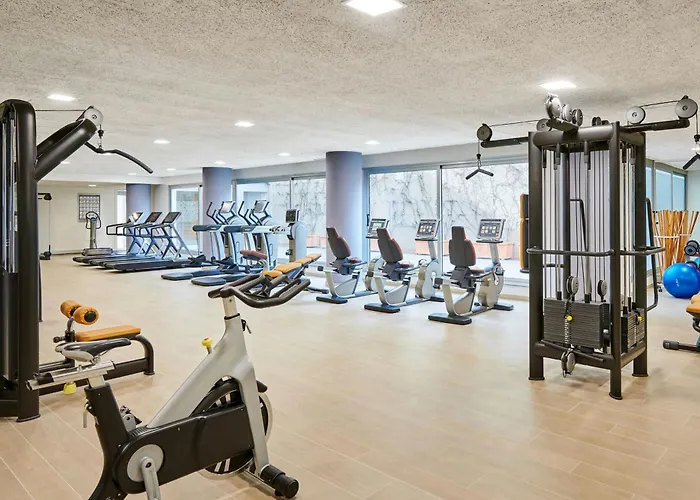 Le Meridien Ra Beach Hotel And Spa